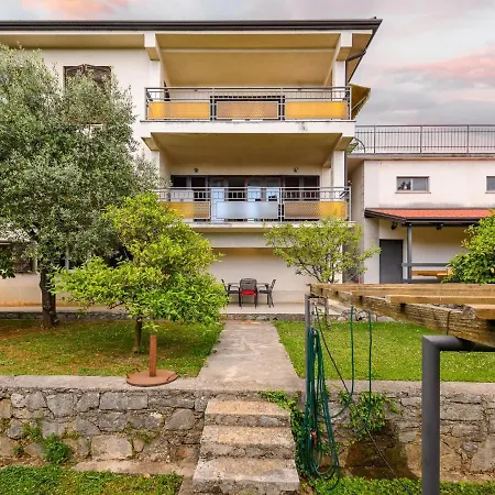 Apartments Vilma Lovran Exterior photo