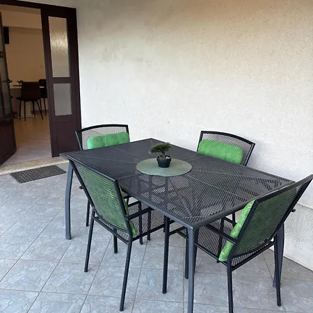 Apartments Vilma Lovran Exterior photo